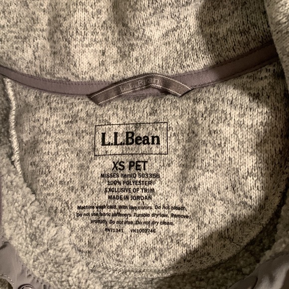 Women's L.L.Bean Sweater Fleece Pullover - Picture 8 of 9